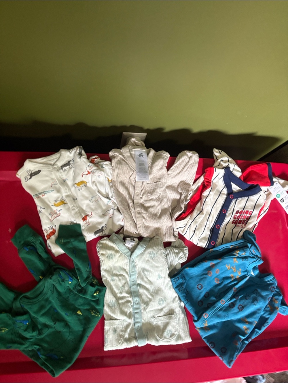 0-3m EUC/NWT/NWOT 6 piece Pajama Lot